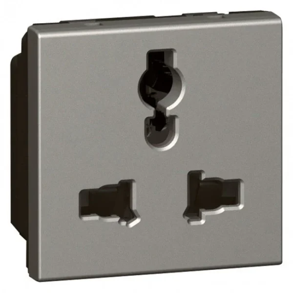 Legrand Art socket multistandard 2m mag