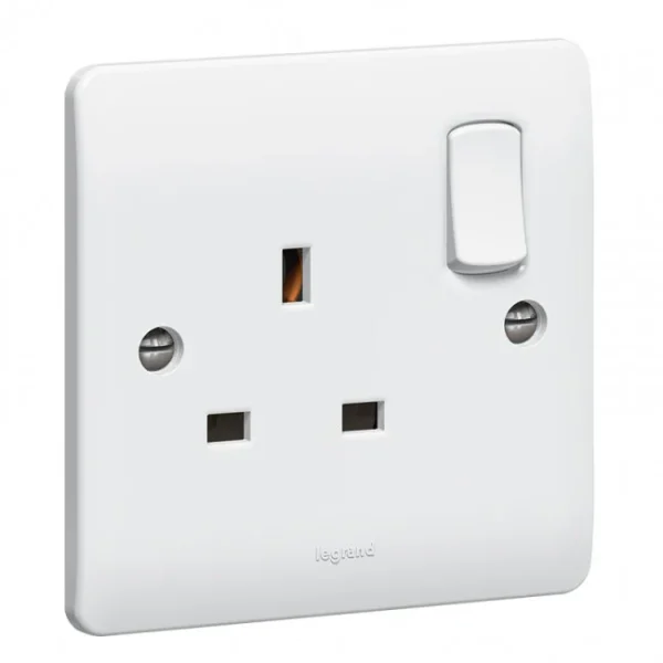 Legrand Syn Switch socket 13a xxxxx